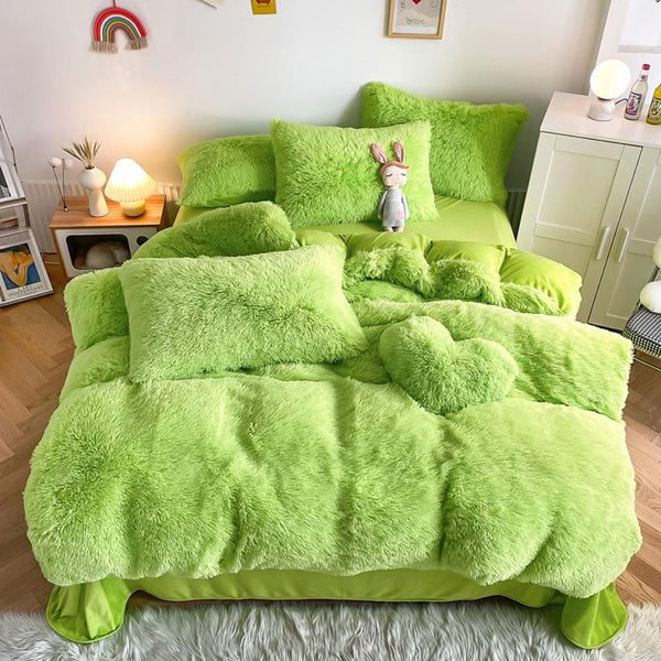 Light Green Plush Fluffy Bedding Set – Fresh and Soft Cozy Faux Fur Bed Set for Spring Room Vibes