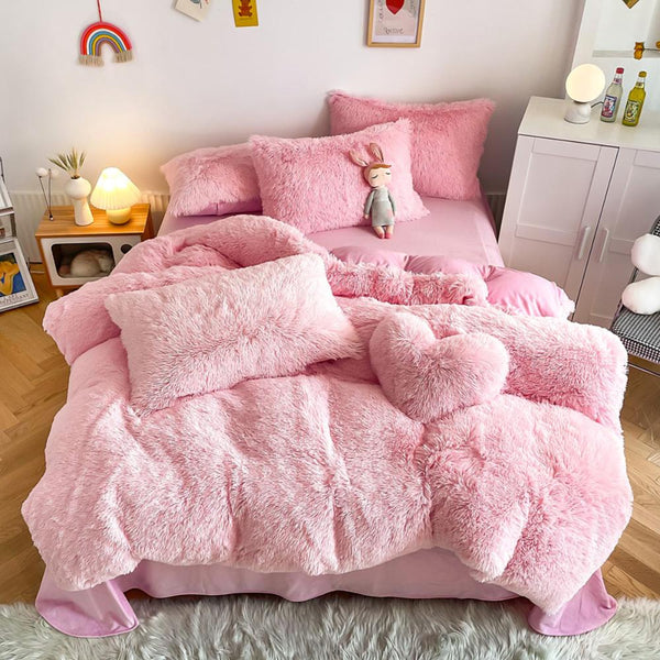 Light Pink Plush Fluffy Bedding Set – Soft Blush Cozy Faux Fur Bedding for Feminine Girly Bedroom Look
